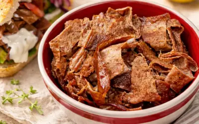 Einfache Rezepte und Spielideen für Kinder Backpapier Döner selber machen