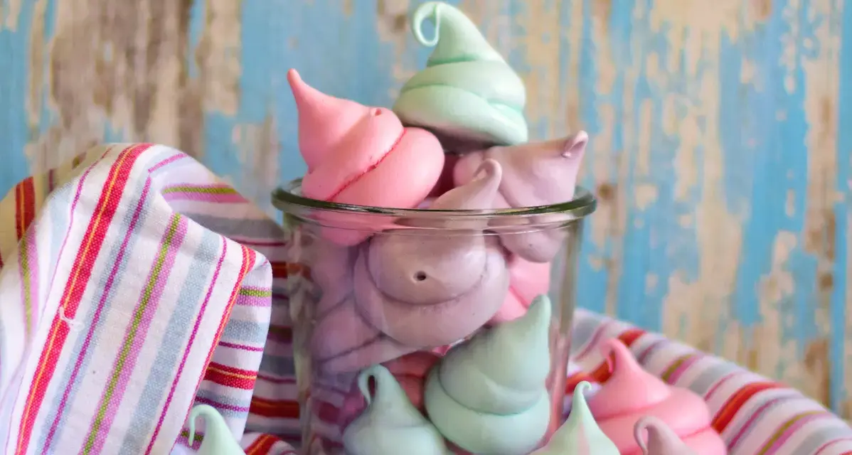 Baiser Rezept mit Puderzucker