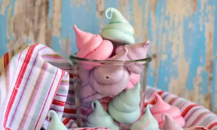 Baiser Rezept mit Puderzucker