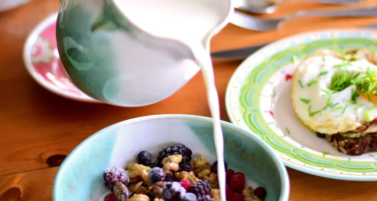 Granola mit Vanille und Kardamom