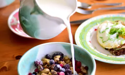 Granola mit Vanille und Kardamom