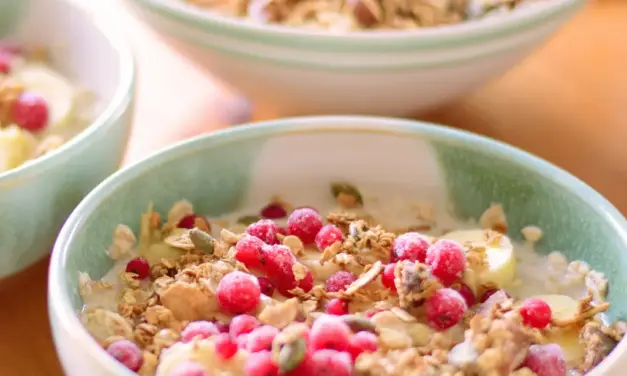 Granola selbst gemacht mit Datteln