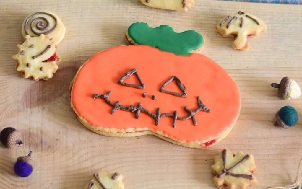 Leckere Kekse backen mit Marmelade