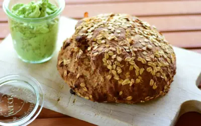 33 Frühstücksideen gesund und lecker für ein gutes Frühstück Kleines Gewürzbrot mit Früchtemüsli