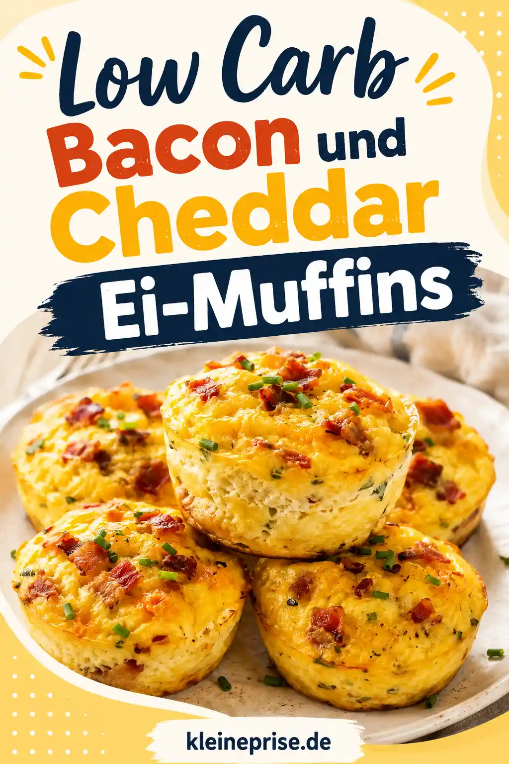 Low Carb Bacon und Cheddar Ei Muffins Pinterest Pinterest Grafik für Low Carb Bacon und Cheddar Ei Muffins mit fertigen Ei Muffins und Rezepttitel