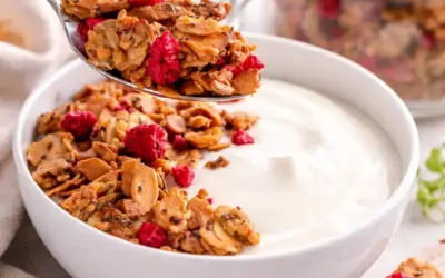 Einfache Rezepte und Spielideen für Kinder Low Carb Granola