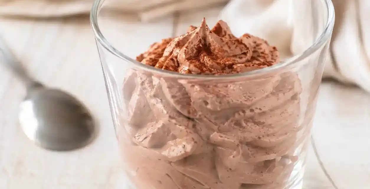 Low Carb Schoko Mousse einfach und cremig