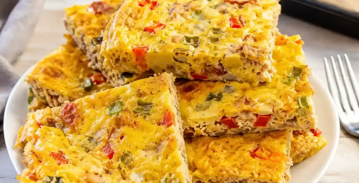 Low Carb Thunfisch-Frittata vom Blech mit Paprika
