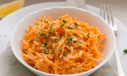 Möhrensalat mit Apfel