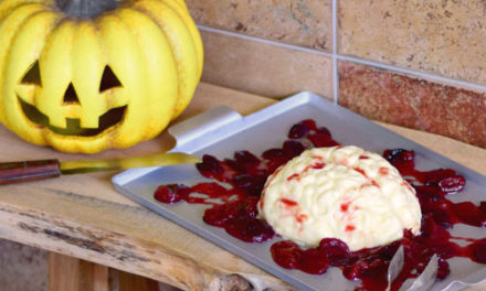 Pudding kochen für Halloween mit Pflaumenkompott