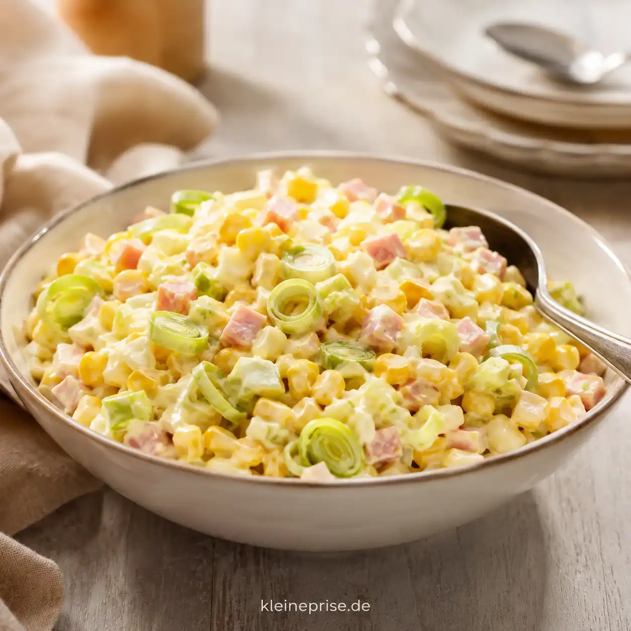 Schichtsalat mit Porree Schichtsalat mit Porree | Kleine Prise
