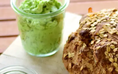 33 Frühstücksideen gesund und lecker für ein gutes Frühstück Schnittlauch Butter