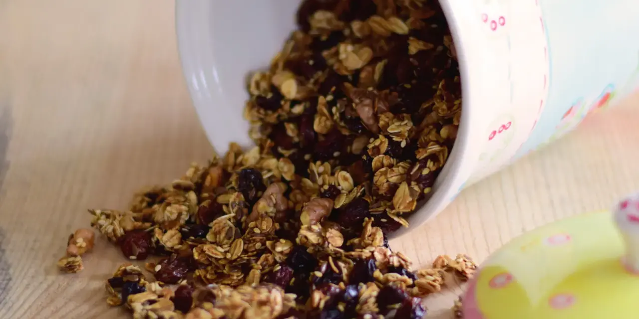 Walnuss-Granola – Knuspriges Rezept für selbstgemachtes Müsli