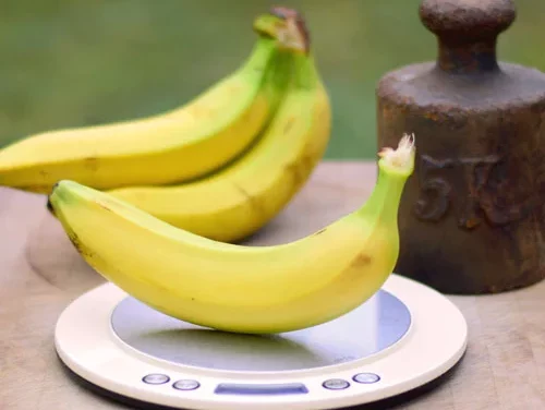 Wie viel wiegt eine Banane? Alles, was du über das Bananengewicht wissen musst!